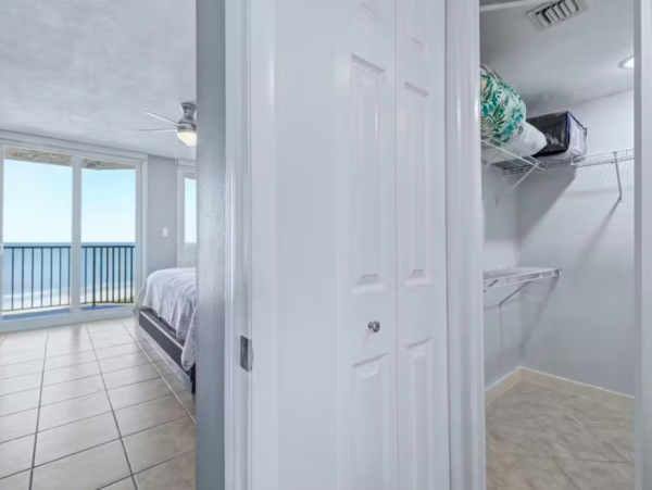 Gulf- Front Condo in Clearwater Beach - Your Perfect Coastal Retreat